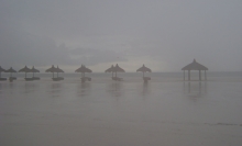 La plage sous la pluie