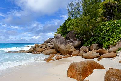 Praslin Anse Georgette, SEYCHELLES ISLANDS Beach