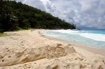 Anse Georgette Praslin, SEYCHELLES ISLANDS Beach