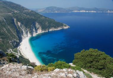 GREECE, BEACH OF MYRTOS IN CEPHALONIA